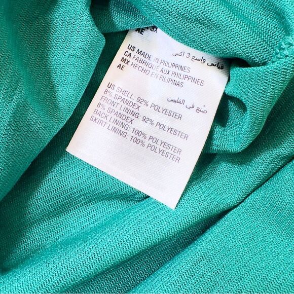 Bar Ill Women's Plus Size Green Cut Out Front Twist Long Sleeve Bodycon Dress 3X - Picture 5 of 5